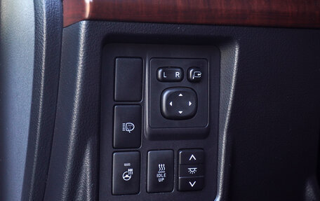 Toyota Land Cruiser Prado 150 рестайлинг 2, 2015 год, 3 616 000 рублей, 20 фотография