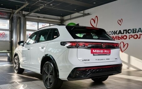 Volkswagen Tiguan, 2024 год, 5 850 000 рублей, 8 фотография