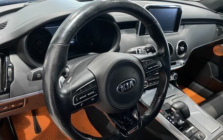 KIA Stinger I, 2018 год, 1 999 000 рублей, 14 фотография