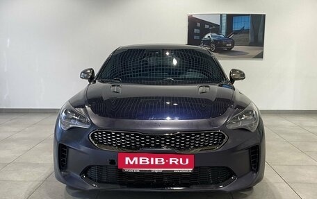 KIA Stinger I, 2018 год, 1 999 000 рублей, 2 фотография