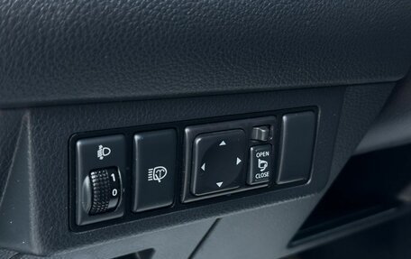 Nissan Tiida, 2011 год, 999 000 рублей, 22 фотография