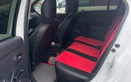 Renault Logan II, 2020 год, 835 000 рублей, 10 фотография