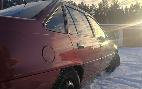 Daewoo Nexia I рестайлинг, 2013 год, 250 000 рублей, 3 фотография