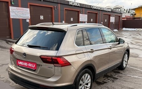 Volkswagen Tiguan II, 2018 год, 2 560 000 рублей, 10 фотография