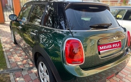 MINI Hatch, 2017 год, 1 800 000 рублей, 8 фотография