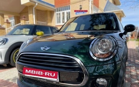 MINI Hatch, 2017 год, 1 800 000 рублей, 10 фотография