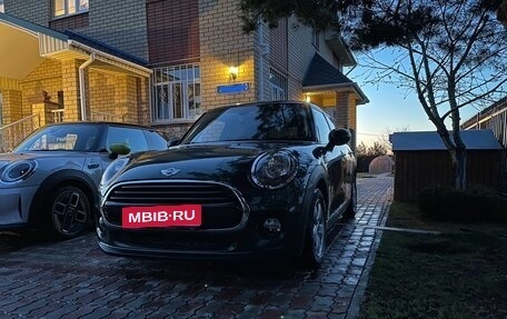 MINI Hatch, 2017 год, 1 800 000 рублей, 11 фотография