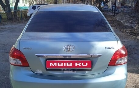 Toyota Yaris III рестайлинг, 2007 год, 650 000 рублей, 5 фотография