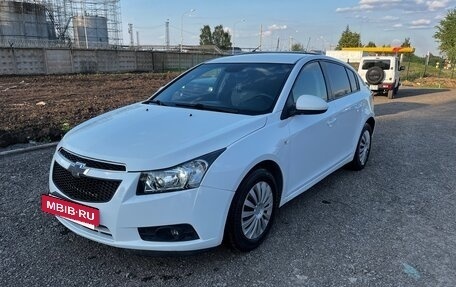 Chevrolet Cruze II, 2012 год, 695 000 рублей, 5 фотография