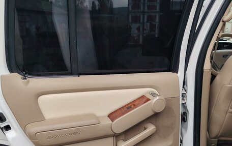 Ford Explorer IV, 2007 год, 1 050 000 рублей, 10 фотография