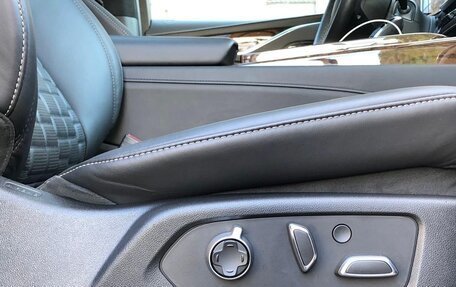 Cadillac Escalade V, 2021 год, 13 999 000 рублей, 14 фотография