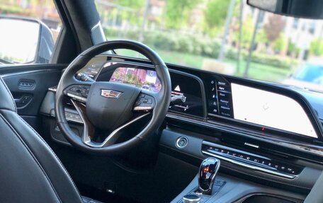 Cadillac Escalade V, 2021 год, 13 999 000 рублей, 29 фотография