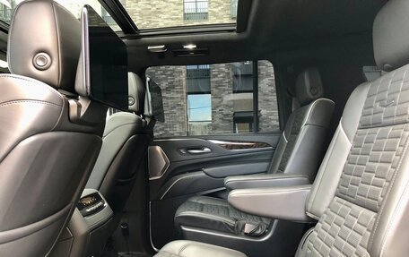 Cadillac Escalade V, 2021 год, 13 999 000 рублей, 33 фотография