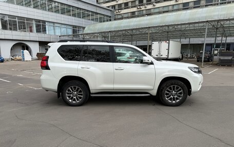 Toyota Land Cruiser Prado 150 рестайлинг 2, 2019 год, 5 690 000 рублей, 4 фотография