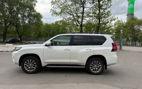 Toyota Land Cruiser Prado 150 рестайлинг 2, 2019 год, 5 690 000 рублей, 8 фотография
