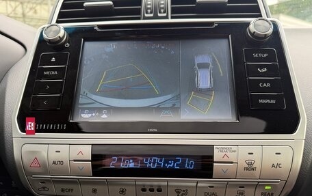 Toyota Land Cruiser Prado 150 рестайлинг 2, 2019 год, 5 690 000 рублей, 26 фотография