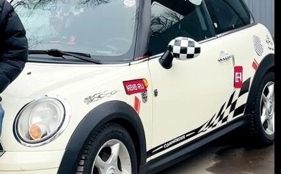 MINI Hatch, 2010 год, 800 000 рублей, 1 фотография