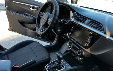 KIA Rio IV, 2021 год, 1 720 000 рублей, 21 фотография