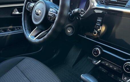 KIA Rio IV, 2021 год, 1 720 000 рублей, 24 фотография