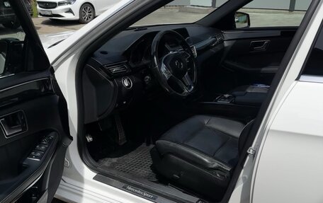 Mercedes-Benz E-Класс, 2012 год, 1 950 000 рублей, 5 фотография