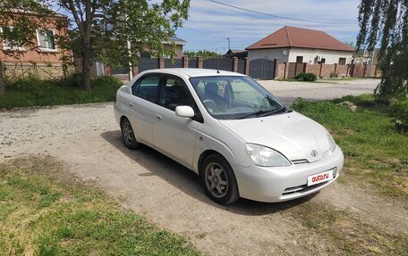 Toyota Prius IV XW50, 2000 год, 385 000 рублей, 10 фотография