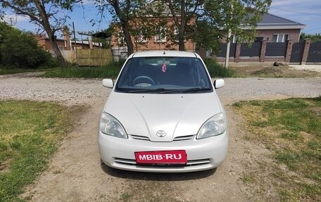Toyota Prius IV XW50, 2000 год, 385 000 рублей, 6 фотография