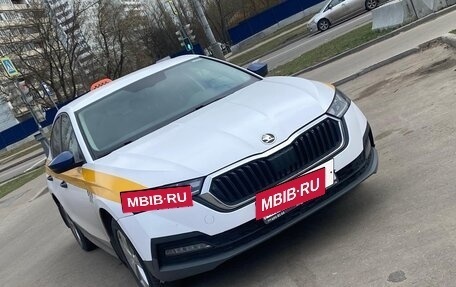 Skoda Octavia IV, 2021 год, 1 750 000 рублей, 8 фотография