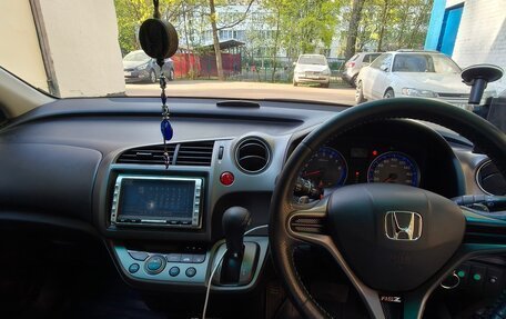 Honda Stream II, 2007 год, 940 000 рублей, 15 фотография