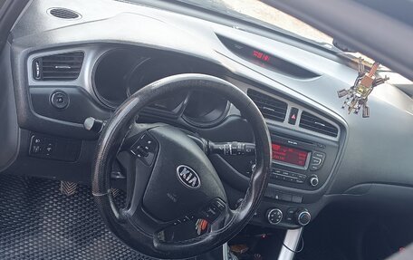 KIA cee'd III, 2014 год, 700 000 рублей, 8 фотография