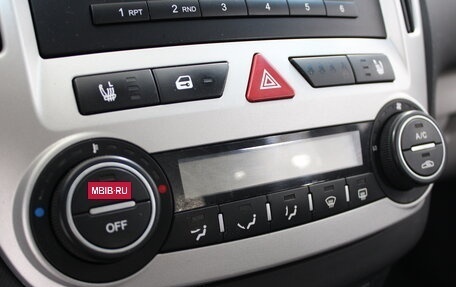 KIA cee'd I рестайлинг, 2009 год, 699 900 рублей, 10 фотография