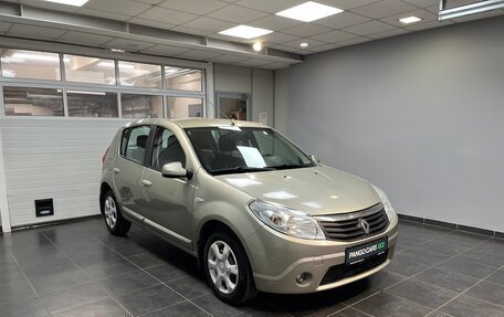 Renault Sandero I, 2013 год, 650 000 рублей, 3 фотография