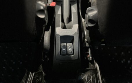 Renault Sandero I, 2013 год, 650 000 рублей, 13 фотография