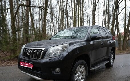 Toyota Land Cruiser Prado 150 рестайлинг 2, 2013 год, 2 450 000 рублей, 1 фотография