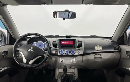 Mitsubishi L200 IV рестайлинг, 2007 год, 929 000 рублей, 15 фотография