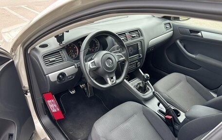 Volkswagen Jetta VI, 2012 год, 1 100 000 рублей, 6 фотография