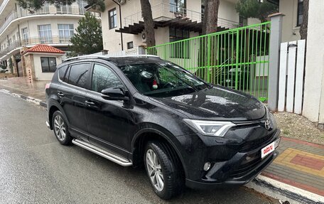 Toyota RAV4, 2018 год, 2 500 000 рублей, 6 фотография