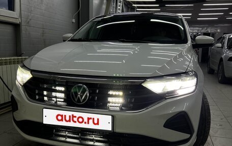 Volkswagen Polo VI (EU Market), 2022 год, 1 870 000 рублей, 2 фотография