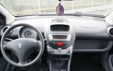 Peugeot 107 I рестайлинг, 2008 год, 395 000 рублей, 8 фотография
