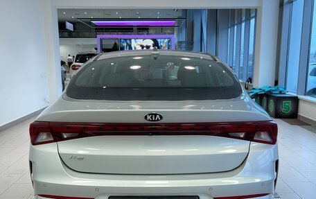 KIA K5, 2021 год, 2 200 000 рублей, 7 фотография