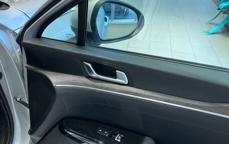 KIA K5, 2021 год, 2 200 000 рублей, 17 фотография