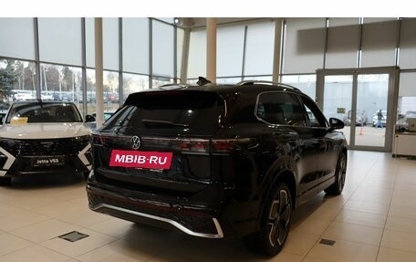 Volkswagen Tiguan, 2024 год, 5 200 000 рублей, 5 фотография