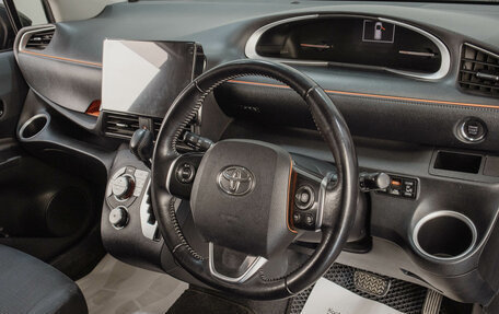 Toyota Sienta II, 2016 год, 1 449 000 рублей, 11 фотография