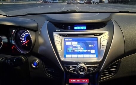 Hyundai Avante, 2011 год, 1 059 000 рублей, 14 фотография