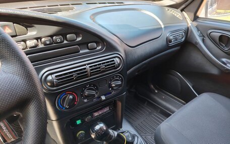 Chevrolet Niva I рестайлинг, 2012 год, 650 000 рублей, 3 фотография