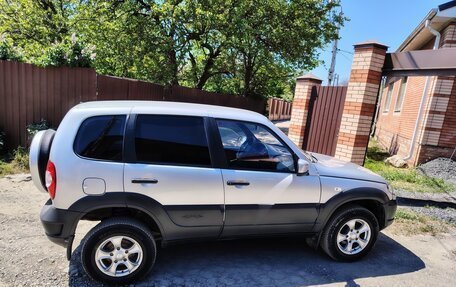 Chevrolet Niva I рестайлинг, 2012 год, 650 000 рублей, 14 фотография