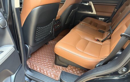 Toyota Land Cruiser 200, 2015 год, 4 300 000 рублей, 10 фотография