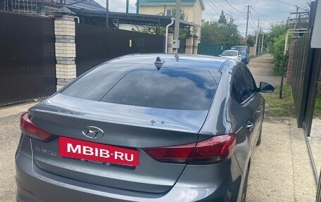 Hyundai Elantra VI рестайлинг, 2017 год, 1 430 000 рублей, 4 фотография