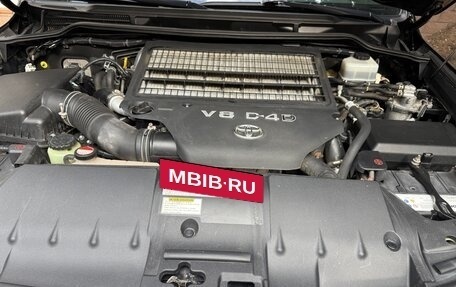 Toyota Land Cruiser 200, 2015 год, 4 300 000 рублей, 17 фотография