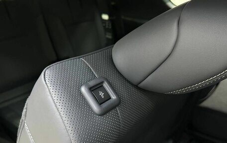 Lexus LX, 2025 год, 16 990 000 рублей, 18 фотография