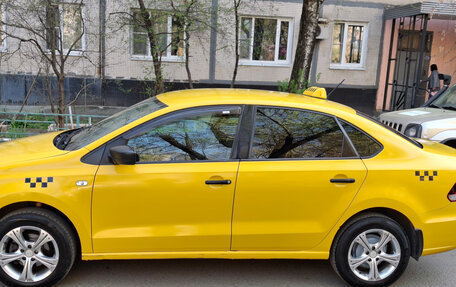 Volkswagen Polo VI (EU Market), 2015 год, 550 000 рублей, 4 фотография